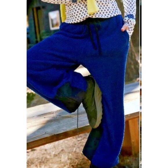 Free People Pants - Free People FP Movement Cuddle Up Fleece Jogger In Blue, Size Small. NWT!